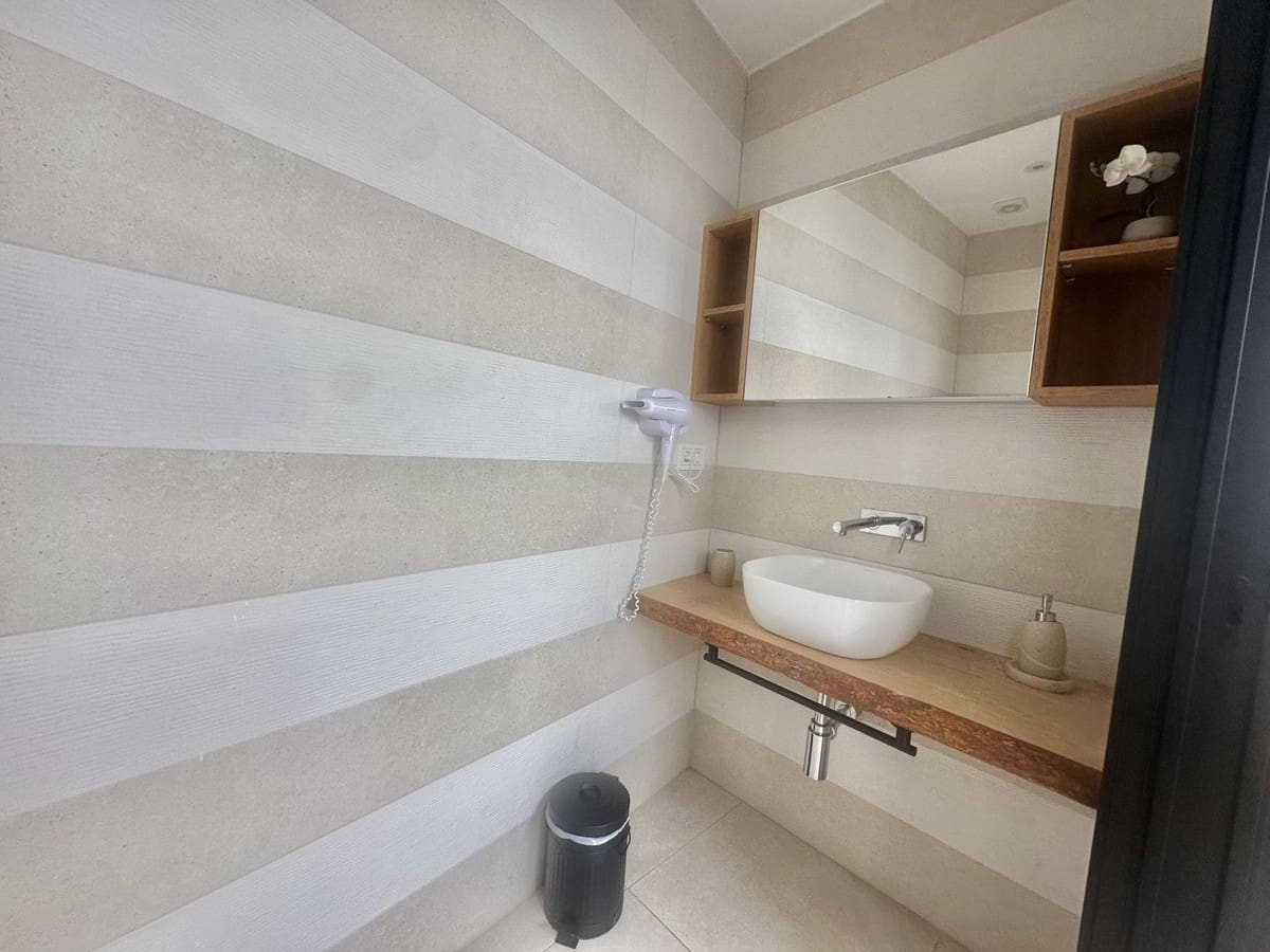 2 sypialnia Dom na sprzedaż w Marbella z basenem garażem - 590 000 € (Ref: 9537015)