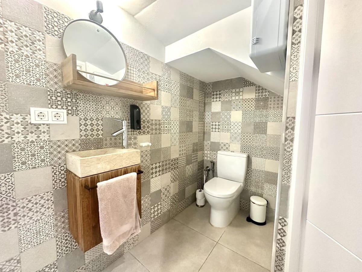 2 sypialnia Dom na sprzedaż w Marbella z basenem garażem - 590 000 € (Ref: 9537015)