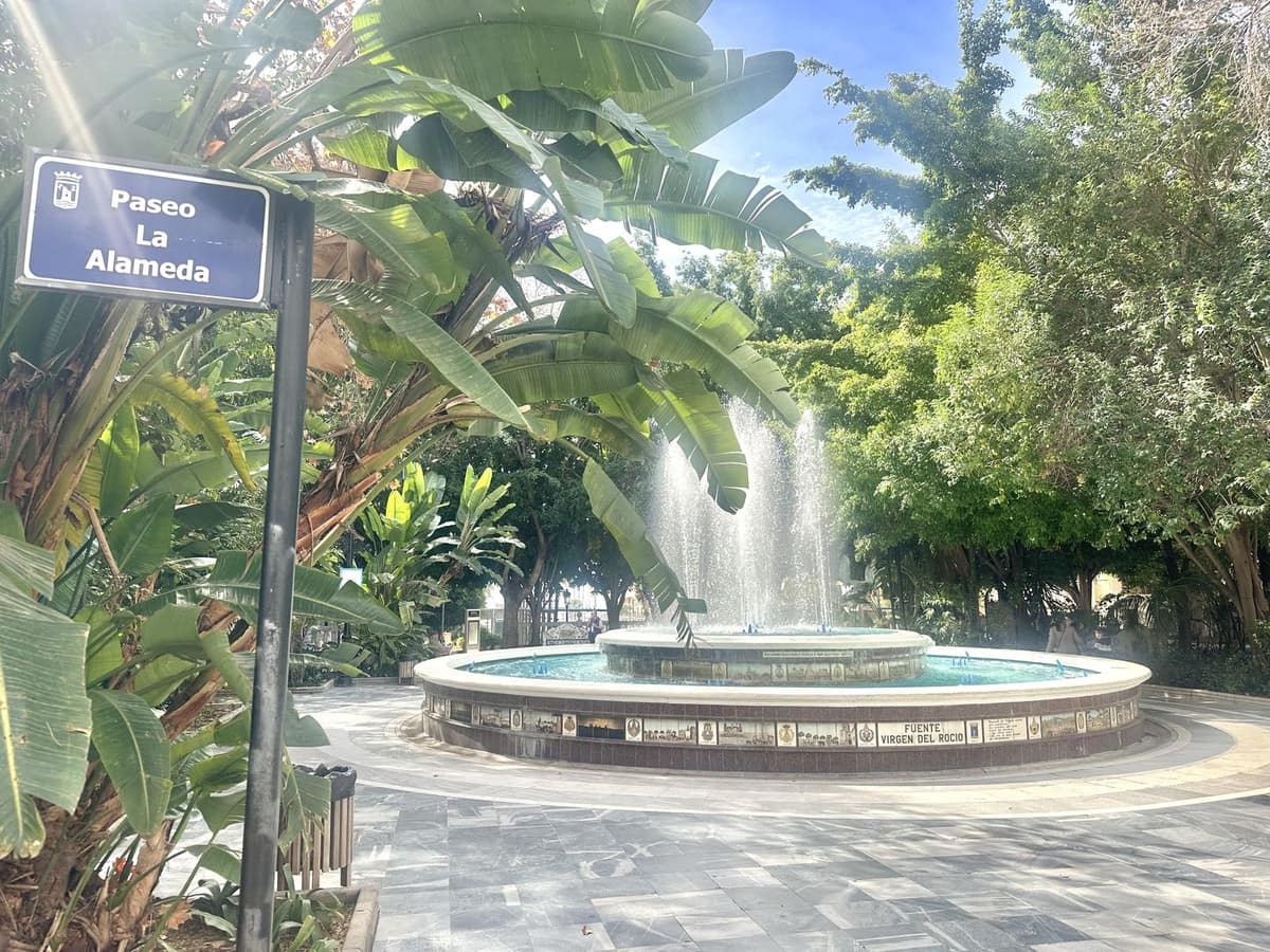 2 sypialnia Dom na sprzedaż w Marbella z basenem garażem - 590 000 € (Ref: 9537015)