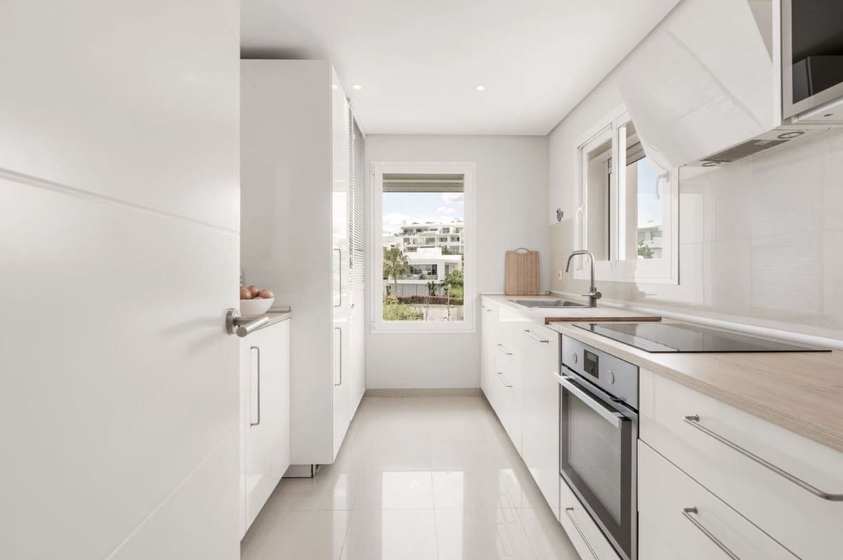 2 Zimmer Apartment zu verkaufen in Casares mit Pool Garage - 440.000 € (Ref: 9537016)