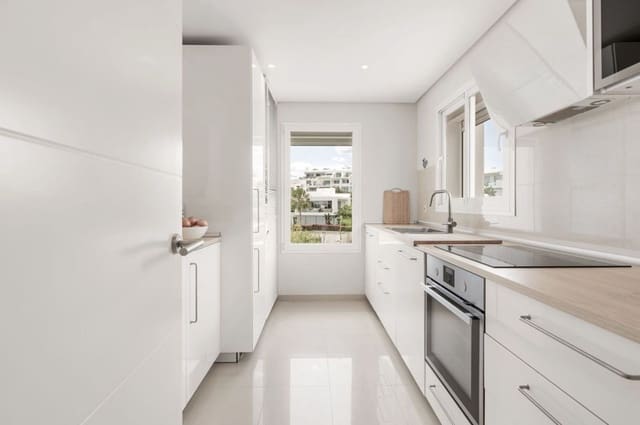 2 Zimmer Apartment zu verkaufen in Casares mit Pool Garage - 440.000 € (Ref: 9537016)