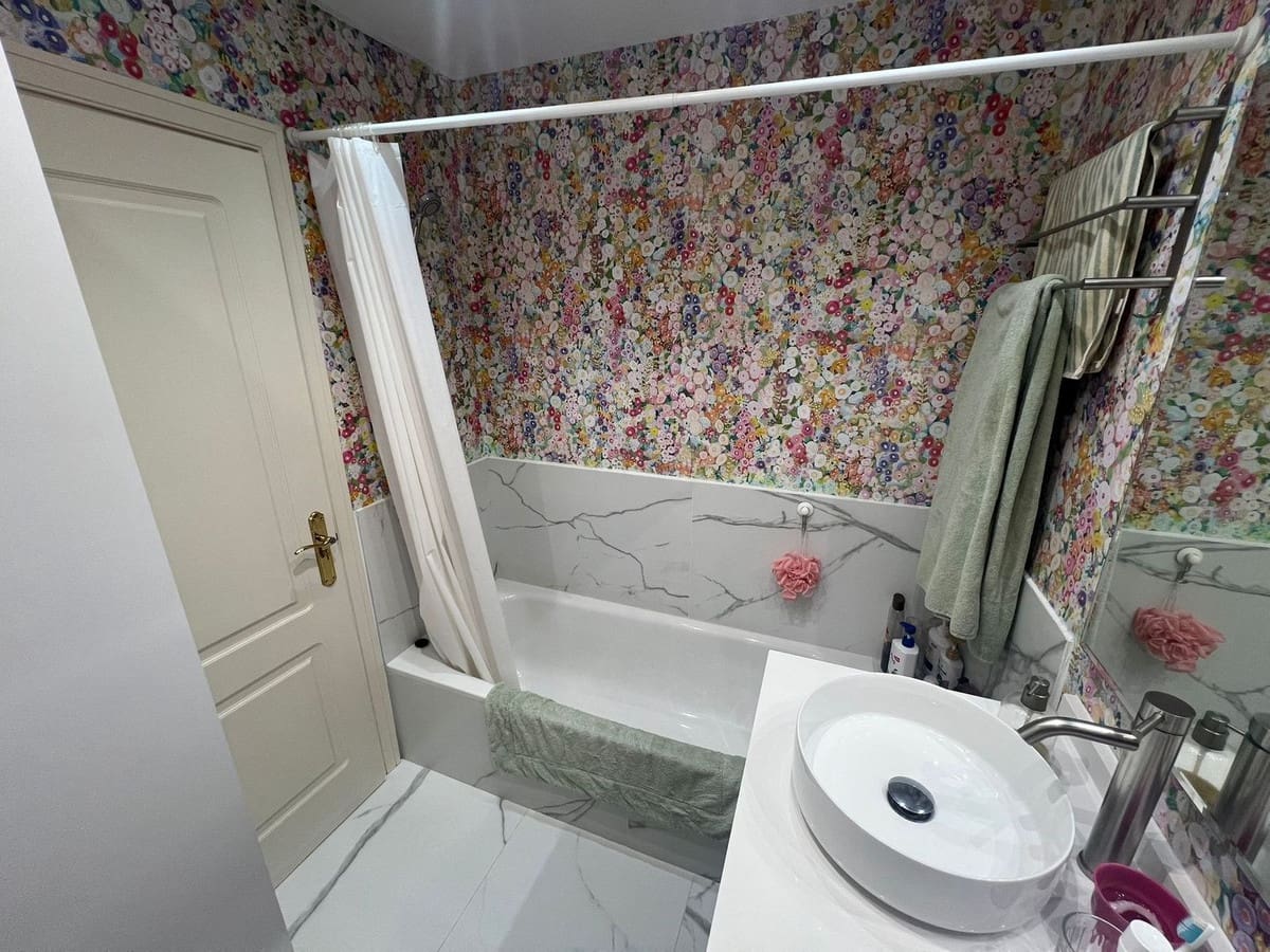 2 Zimmer Penthouse zu verkaufen in Nueva Andalucia mit Pool Garage - 440.000 € (Ref: 9537017)