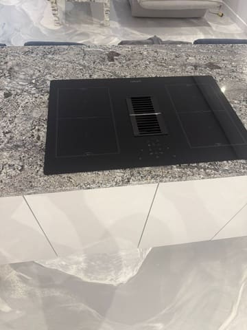 2 makuuhuone Huoneisto myytävänä paikassa La Quinta, Benahavís mukana uima-altaan 
autotalli - 445 000 € (Ref: 9537028)