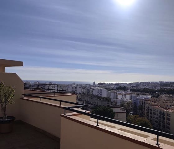 2 chambre Penthouse à vendre à Estepona avec piscine garage - 445 000 € (Ref: 9537029)