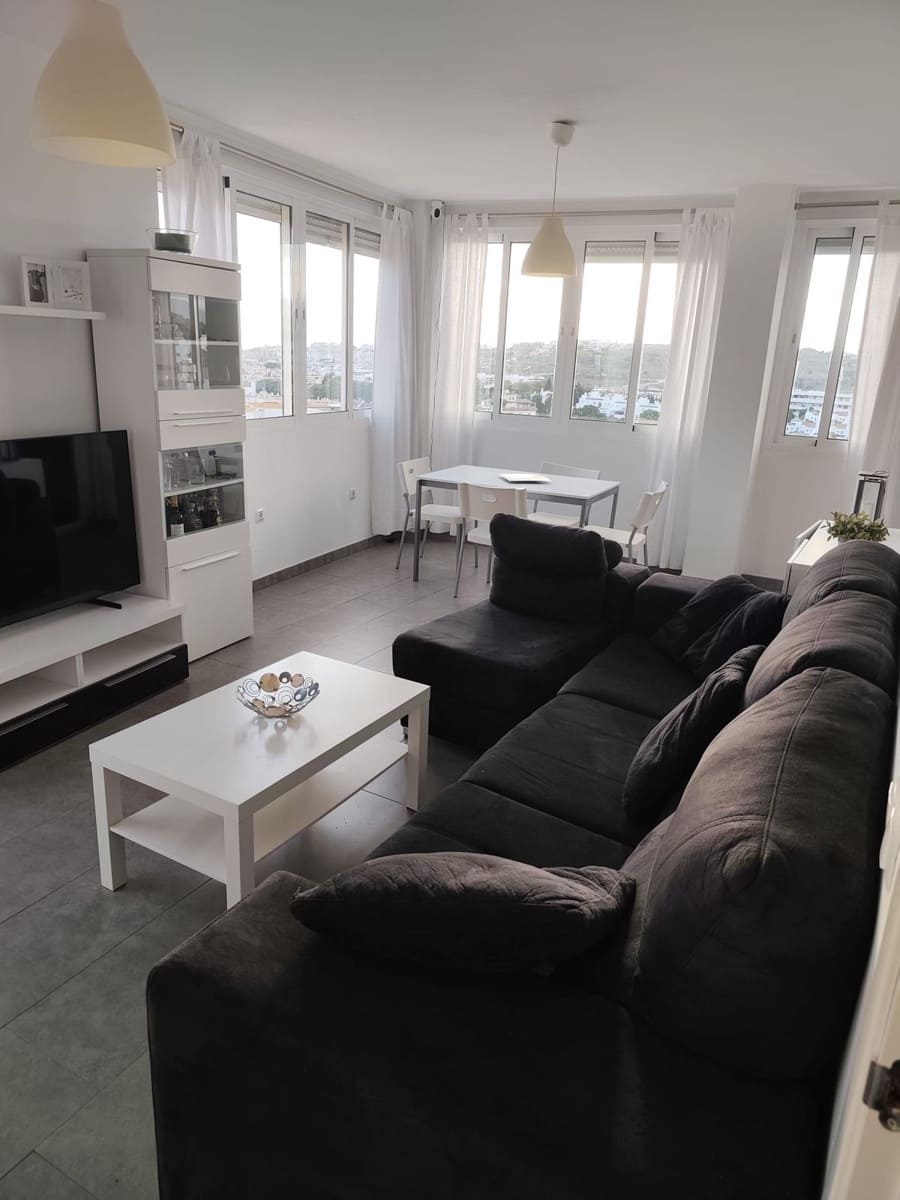 2 chambre Penthouse à vendre à Estepona avec piscine garage - 445 000 € (Ref: 9537029)