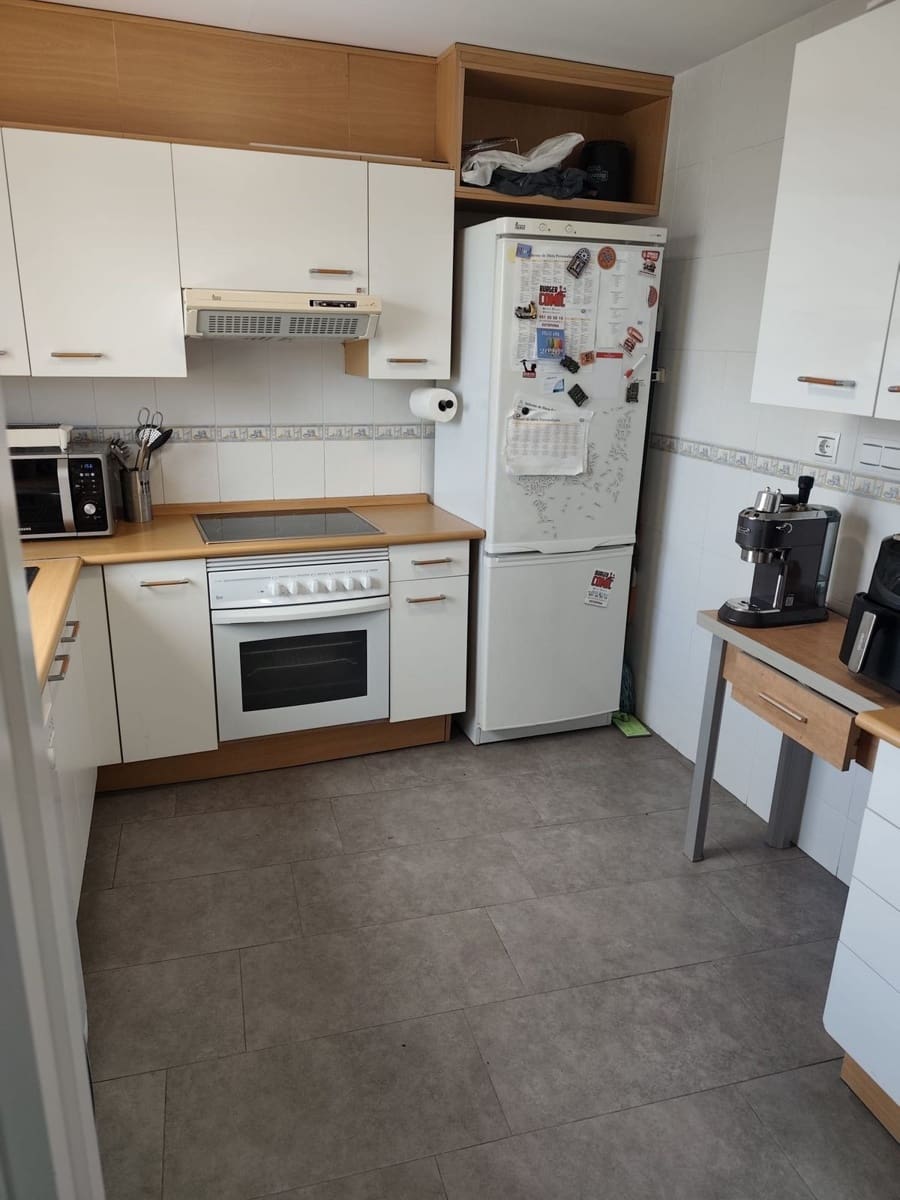 2 chambre Penthouse à vendre à Estepona avec piscine garage - 445 000 € (Ref: 9537029)