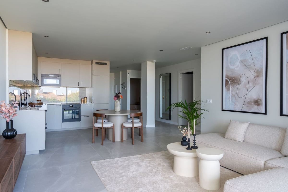 3 slaapkamer Appartement te koop in Miraflores met zwembad garage - € 595.000 (Ref: 9548994)