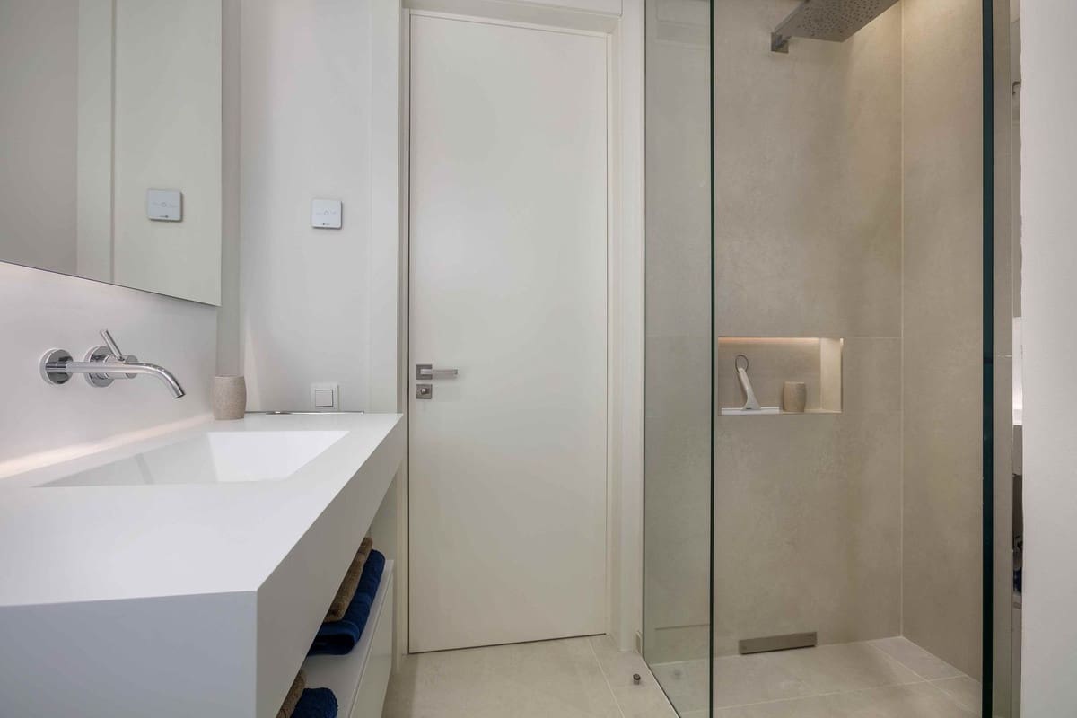 2 bedroom Apartment for sale in Ojen with pool garage - € 770,000 (Ref: 9549805)