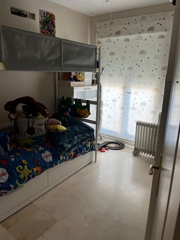 4 soveværelse Semi-Rækkehus til salg i Riviera del Sol, Mijas med swimmingpool garage - € 460.000 (Ref: 9549807)