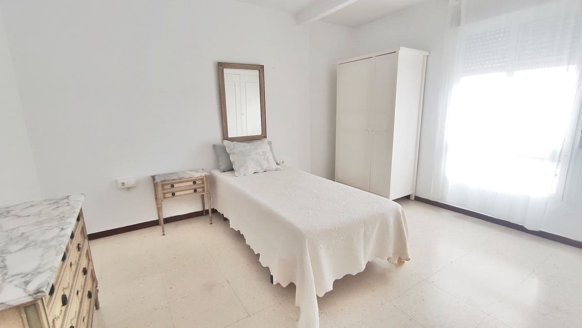 Apartamento de 4 habitaciones en Marbella en venta - 650.000 € (Ref: 9549808)