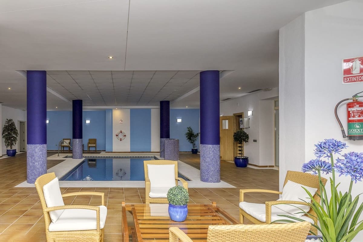 3 soveværelse Lejlighed til salg i Nueva Andalucia med swimmingpool garage - € 660.000 (Ref: 9549809)