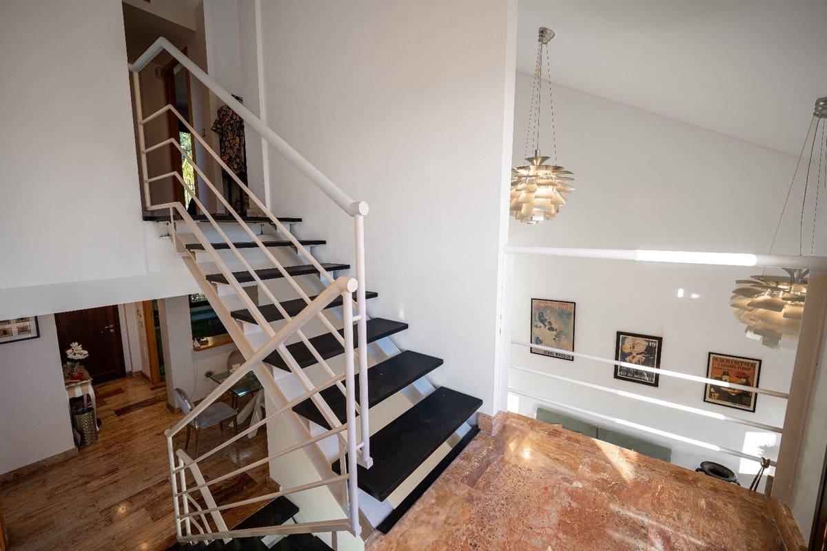 4 soverom Kjedet enebolig til salgs i Riviera del Sol med svømmebasseng garasje - € 549 000 (Ref: 9549820)