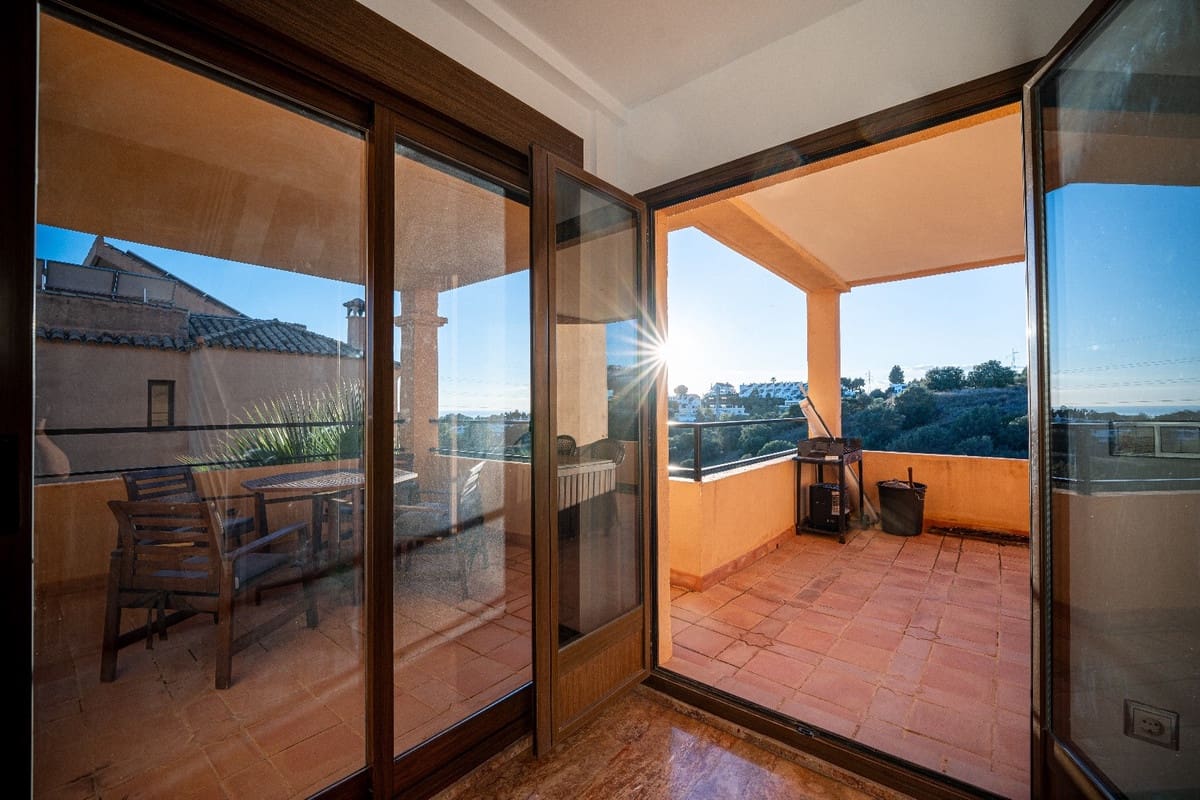 4 soverom Kjedet enebolig til salgs i Riviera del Sol med svømmebasseng garasje - € 549 000 (Ref: 9549820)