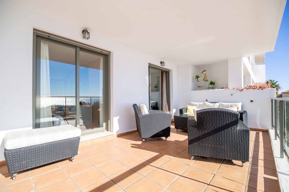 2 makuuhuone Huoneisto myytävänä paikassa Calahonda mukana uima-altaan 
autotalli - 419 000 € (Ref: 9549909)