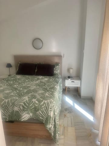 2 soveværelse Byhus til salg i La Reserva, Marbella med swimmingpool garage - € 329.500 (Ref: 9549984)