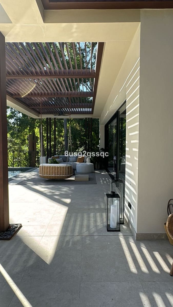 Chalet de 6 habitaciones en Marbella en venta con piscina garaje - 6.000.000 € (Ref: 9550007)