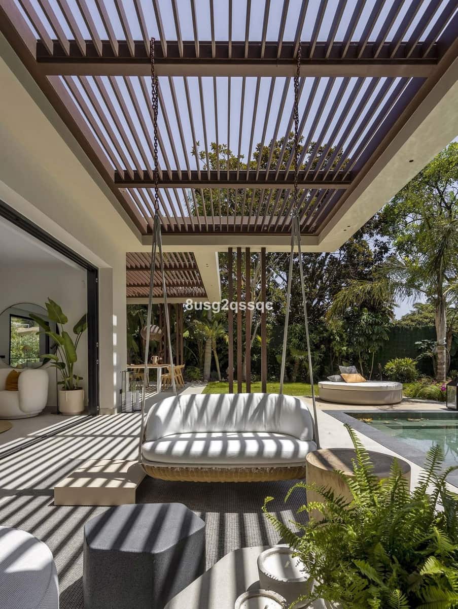 Chalet de 6 habitaciones en Marbella en venta con piscina garaje - 6.000.000 € (Ref: 9550007)