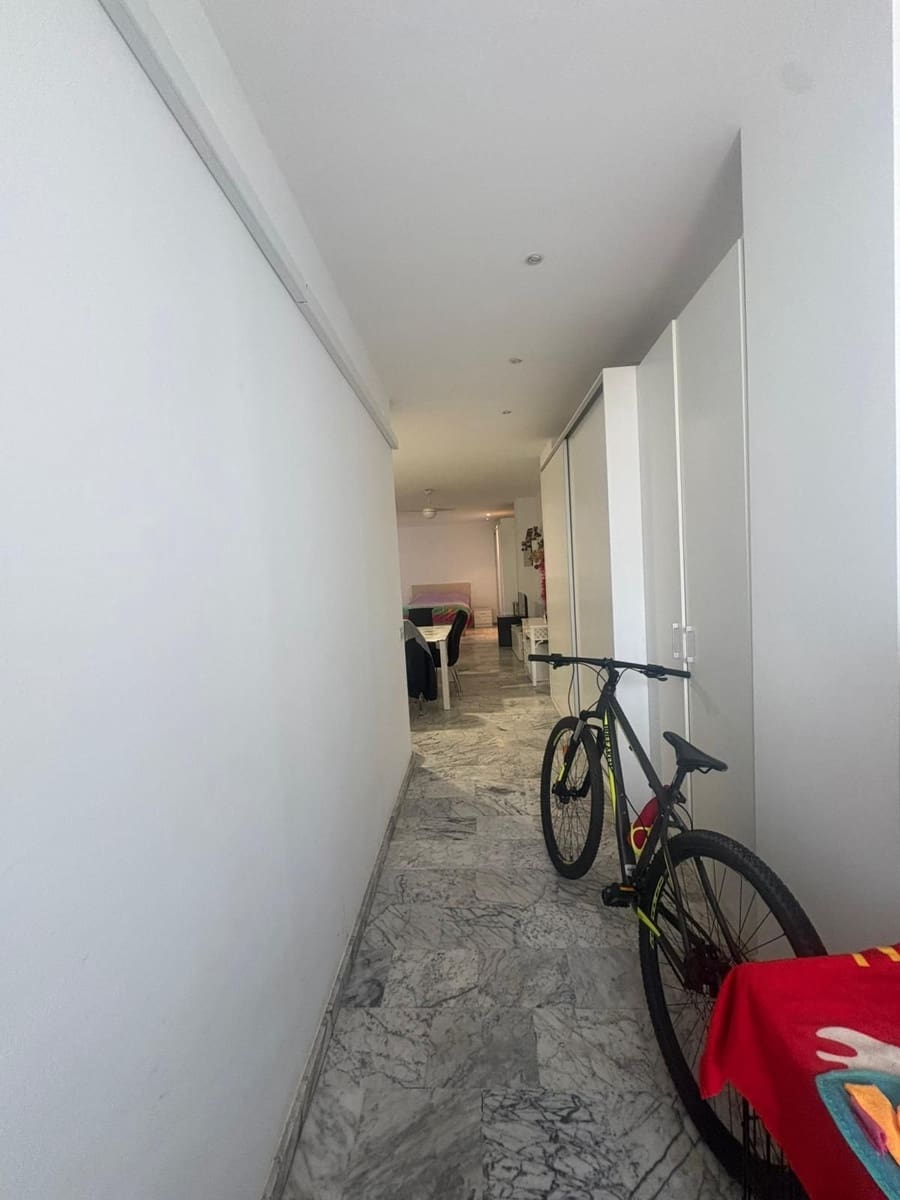 1 soveværelse Lejlighed til salg i Estepona med swimmingpool garage - € 205.000 (Ref: 9550014)