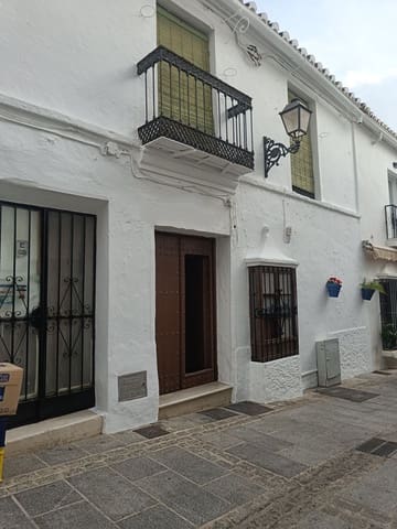 5 bedroom Semi-detached Villa for sale in Mijas - € 730,000 (Ref: 9550018)