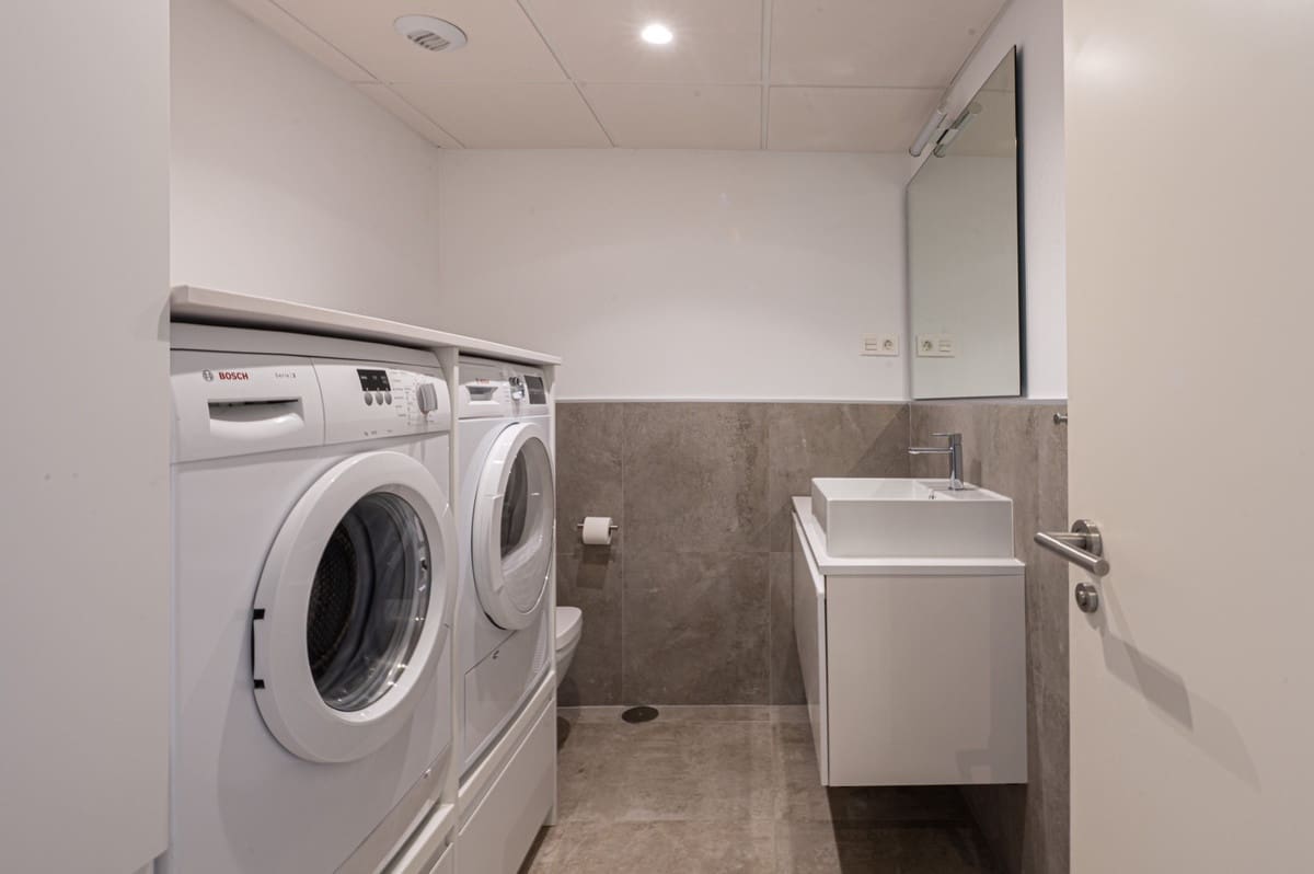 3 sypialnia Apartament na sprzedaż w La Cala de Mijas z basenem garażem - 749 000 € (Ref: 9550039)