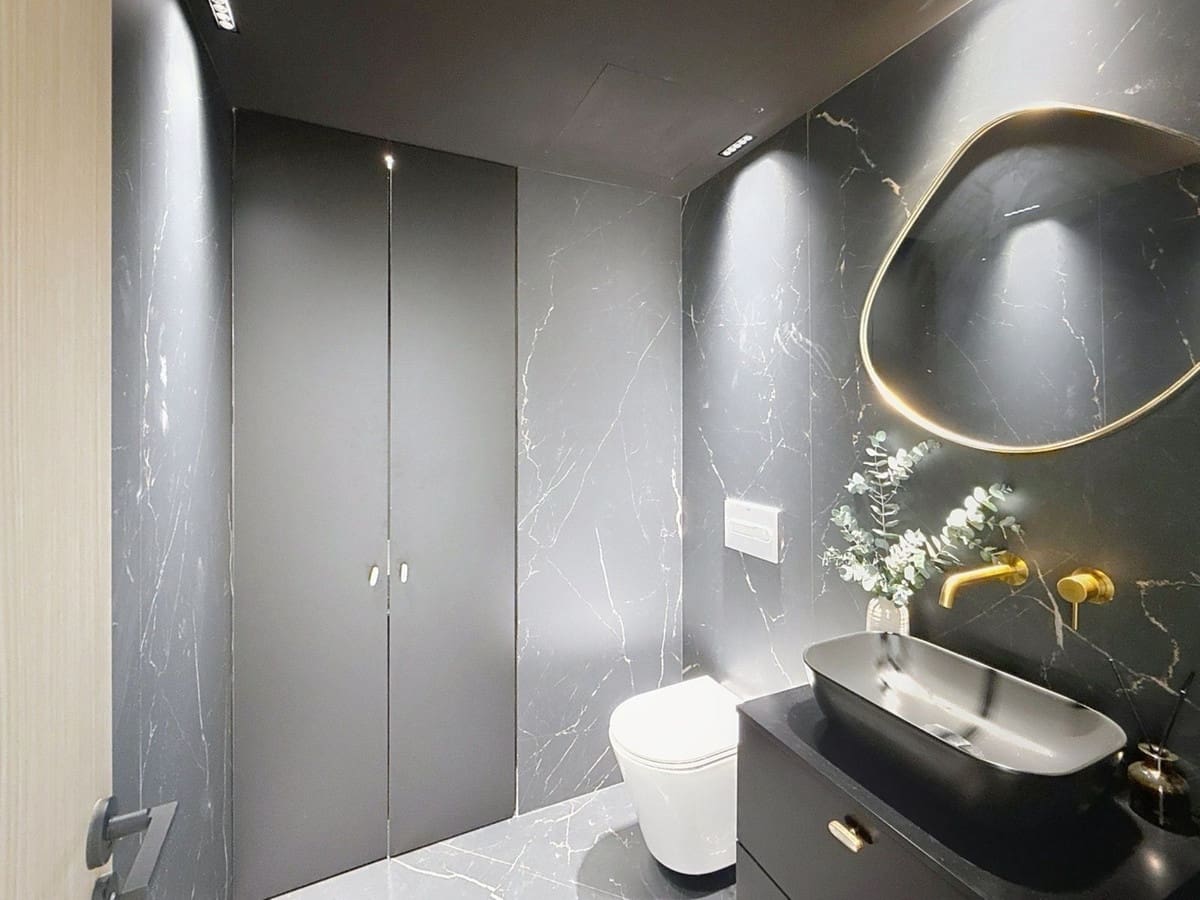 4 soveværelse Byhus til salg i Nueva Andalucia med swimmingpool - € 1.499.000 (Ref: 9550046)