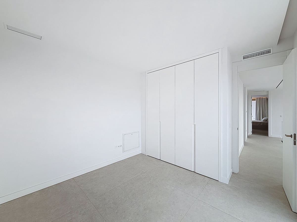 6 soverom Villa til salgs i Malaga by med svømmebasseng garasje - € 2 580 000 (Ref: 9550047)