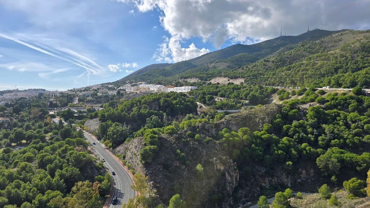 2 sovrum Takvåning till salu i Benalmadena med pool - 595 000 € (Ref: 9550048)