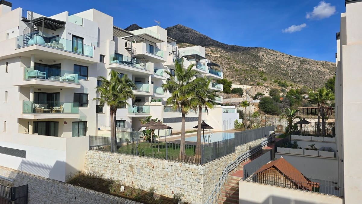 2 sovrum Takvåning till salu i Benalmadena med pool - 595 000 € (Ref: 9550048)