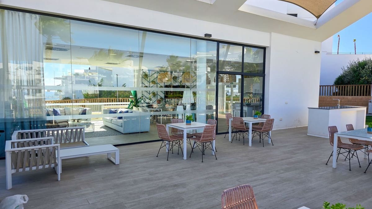 4 bedroom Penthouse for sale in La Cala de Mijas with pool garage - € 1,150,000 (Ref: 9550049)