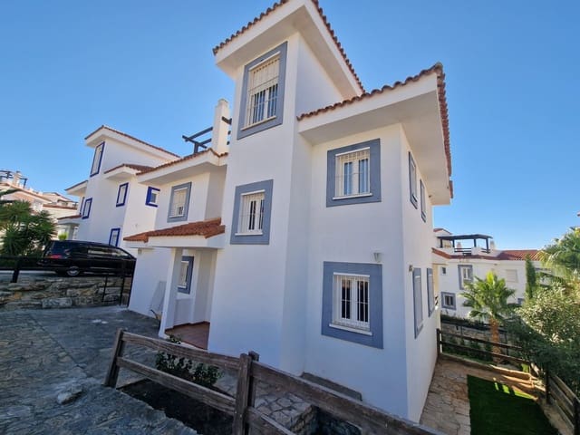 5 sypialnia Willa na sprzedaż w Manilva z basenem garażem - 550 000 € (Ref: 9550050)