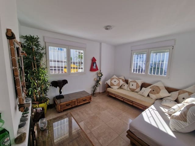 5 sypialnia Willa na sprzedaż w Manilva z basenem garażem - 550 000 € (Ref: 9550050)