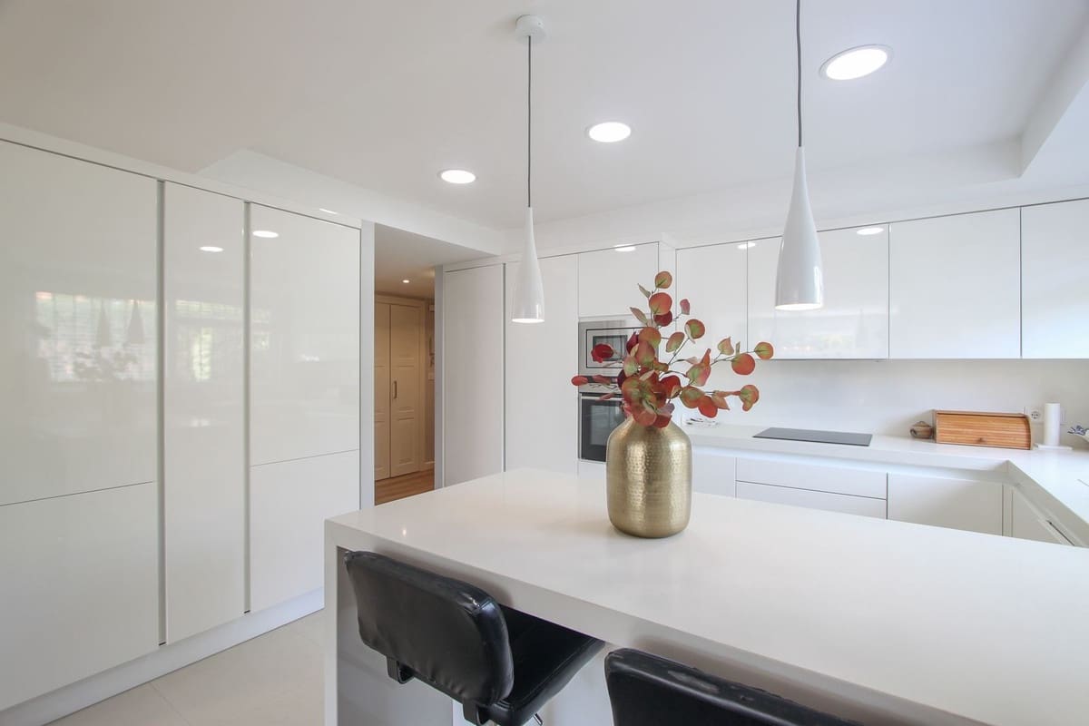 3 bedroom Apartment for sale in Guadalmina with pool garage - € 499,000 (Ref: 9550054)