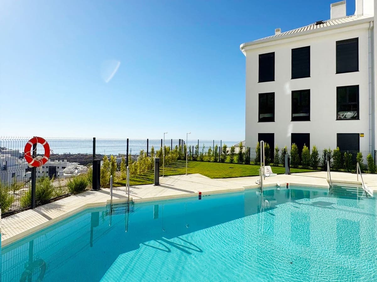 3 quarto Apartamento para venda em Fuengirola com piscina garagem - 749 000 € (Ref: 9550152)