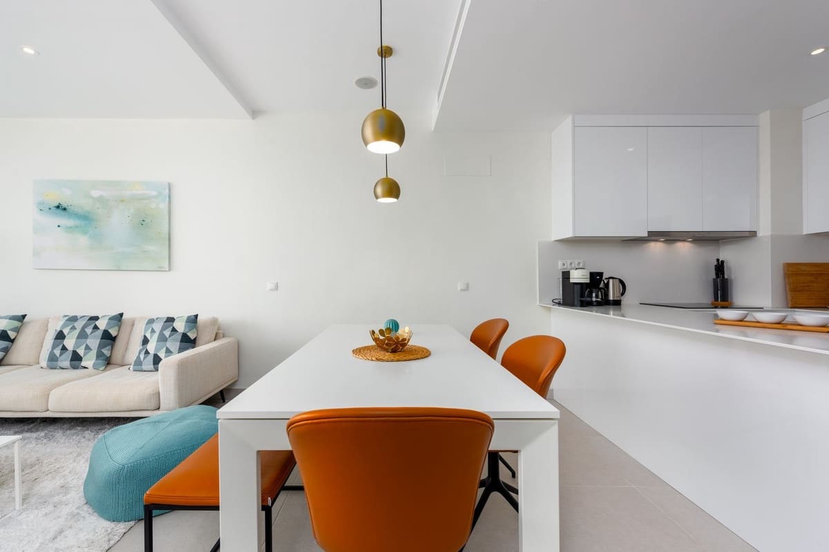 3 chambre Penthouse à vendre à Estepona avec piscine garage - 729 000 € (Ref: 9550190)