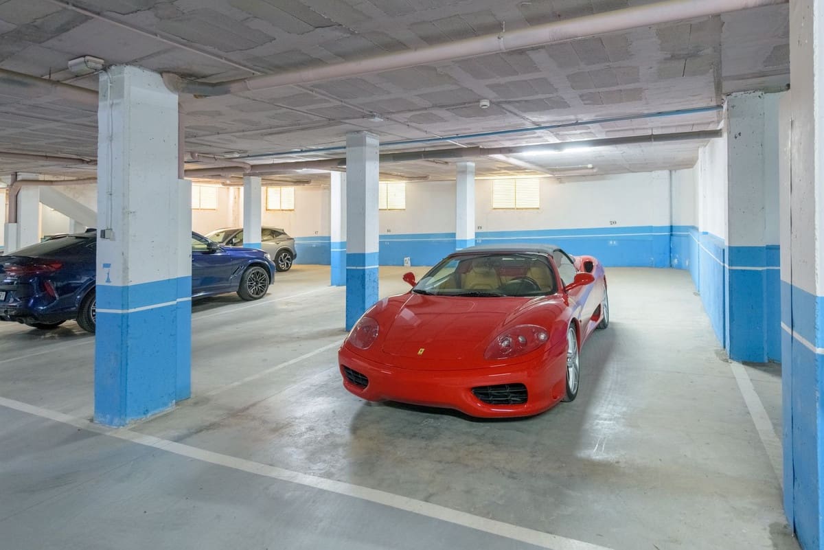 2 sovrum Takvåning till salu i Los Flamingos med pool garage - 1 190 000 € (Ref: 9550191)