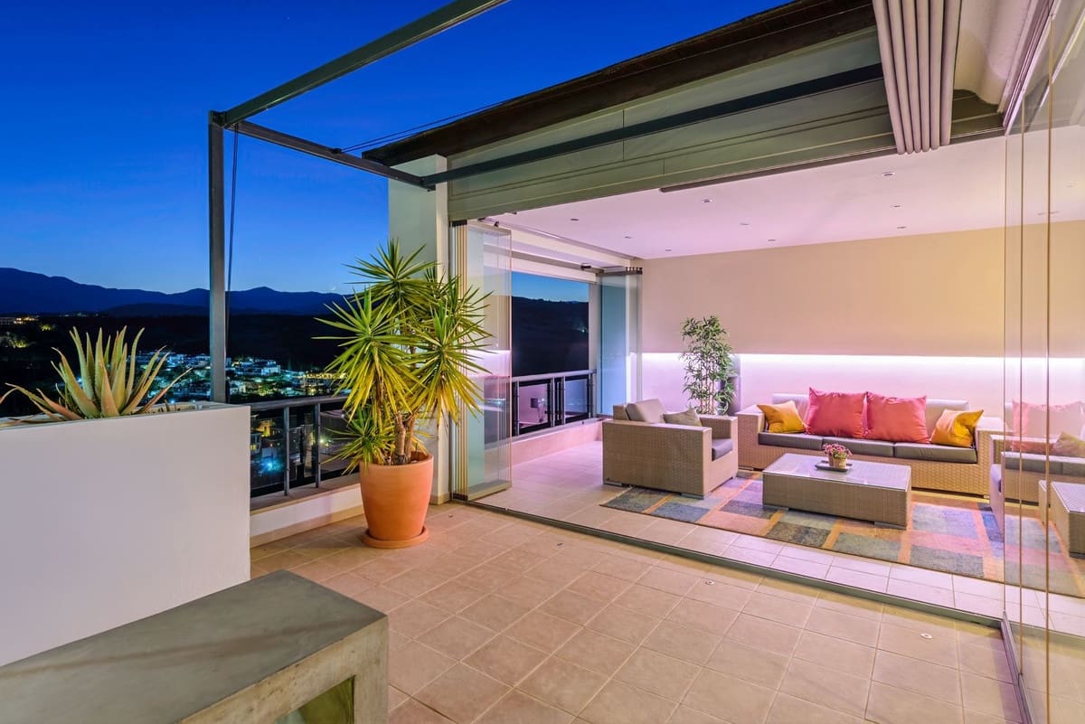 2 sovrum Takvåning till salu i Los Flamingos med pool garage - 1 190 000 € (Ref: 9550191)