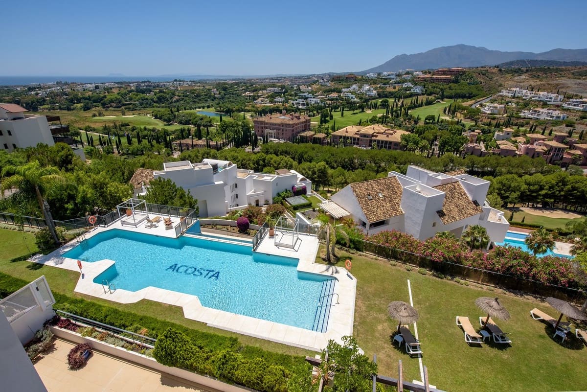 2 sovrum Takvåning till salu i Los Flamingos med pool garage - 1 190 000 € (Ref: 9550191)