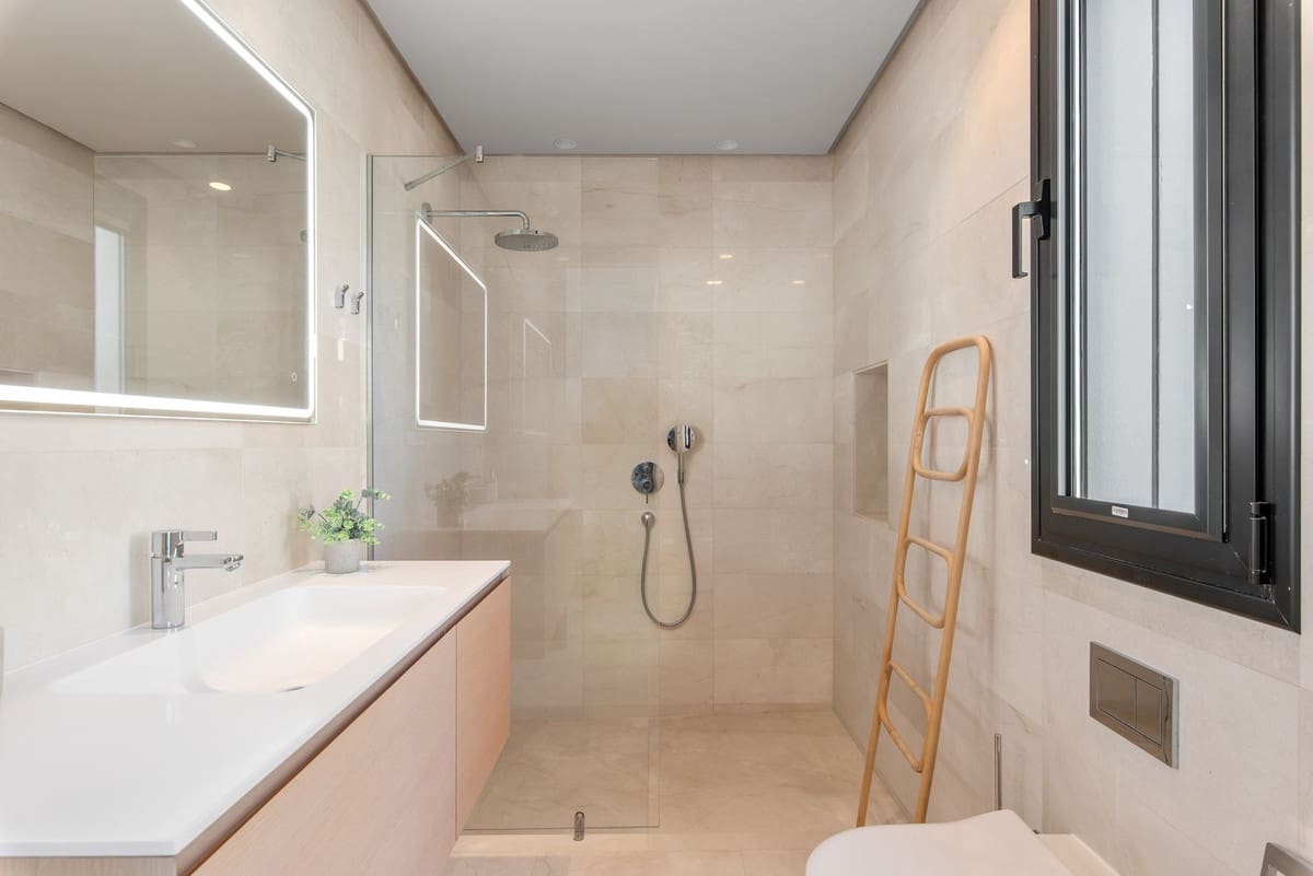 Villa zu verkaufen in Benahavis mit Pool Garage - 4.995.000 € (Ref: 9550192)