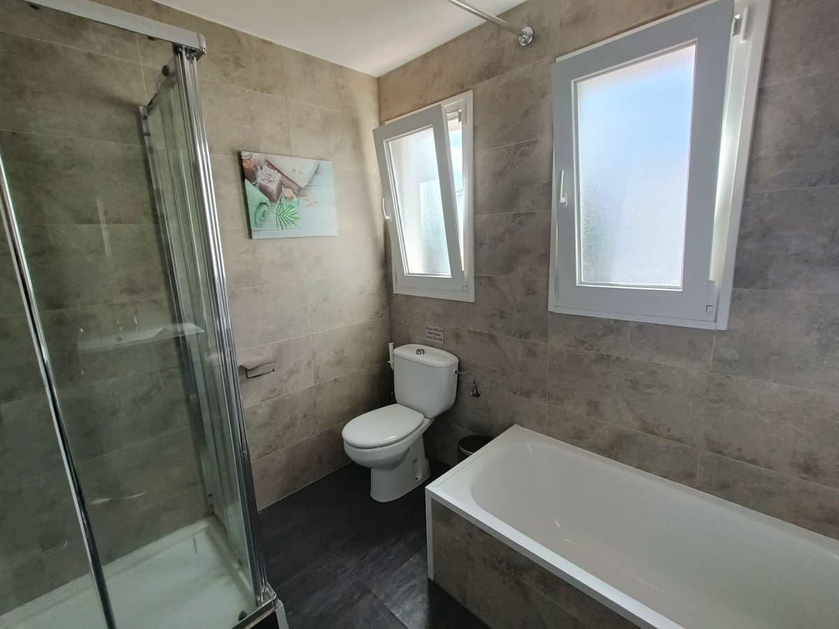 2 camera da letto Attico in vendita in Benahavis con piscina - 320.000 € (Rif: 9550193)