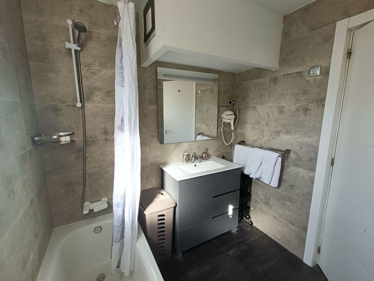 2 camera da letto Attico in vendita in Benahavis con piscina - 320.000 € (Rif: 9550193)