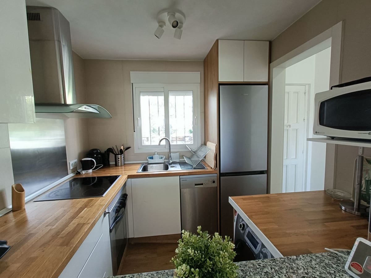 2 camera da letto Attico in vendita in Benahavis con piscina - 320.000 € (Rif: 9550193)