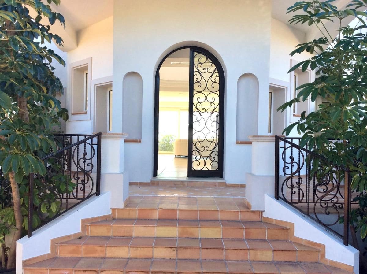 7 soveværelse Villa til salg i Los Flamingos med swimmingpool garage - € 3.995.000 (Ref: 9550197)