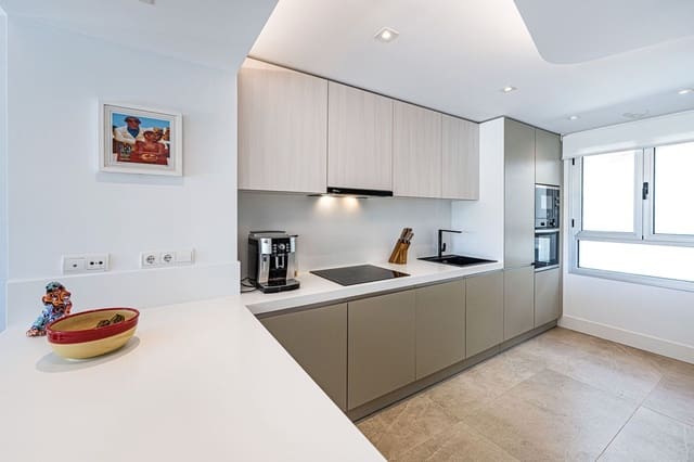 3 bedroom Townhouse for sale in La Cala Golf, Mijas with pool garage - € 715,000 (Ref: 9550199)