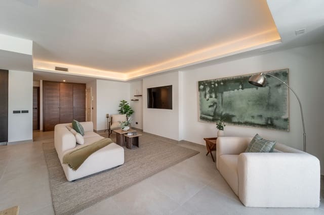 36 soveværelse Penthouse til salg i La Quinta, Benahavís med swimmingpool garage - € 1.095.000 (Ref: 9551981)