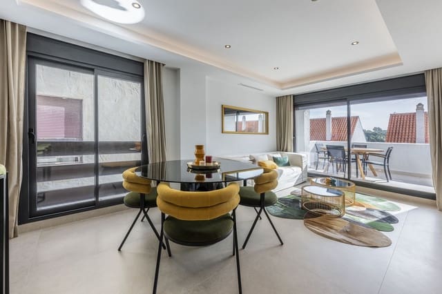 3 soveværelse Lejlighed til salg i Nueva Andalucia, Marbella med swimmingpool garage - € 785.000 (Ref: 9551984)