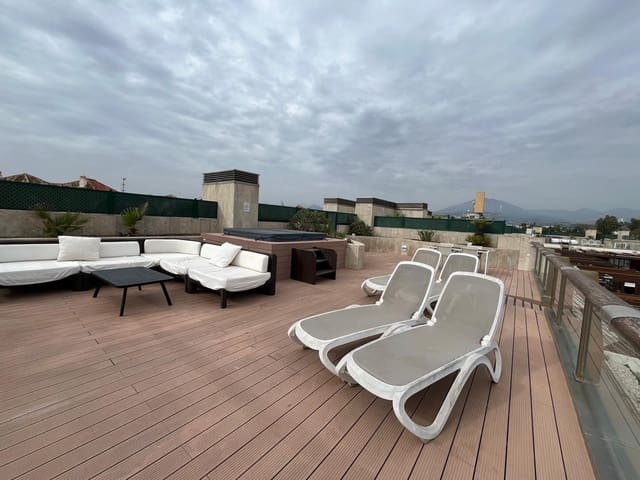 3 Zimmer Penthouse zu verkaufen in Puerto Banus, Marbella mit Pool Garage - 1.575.000 € (Ref: 9551996)