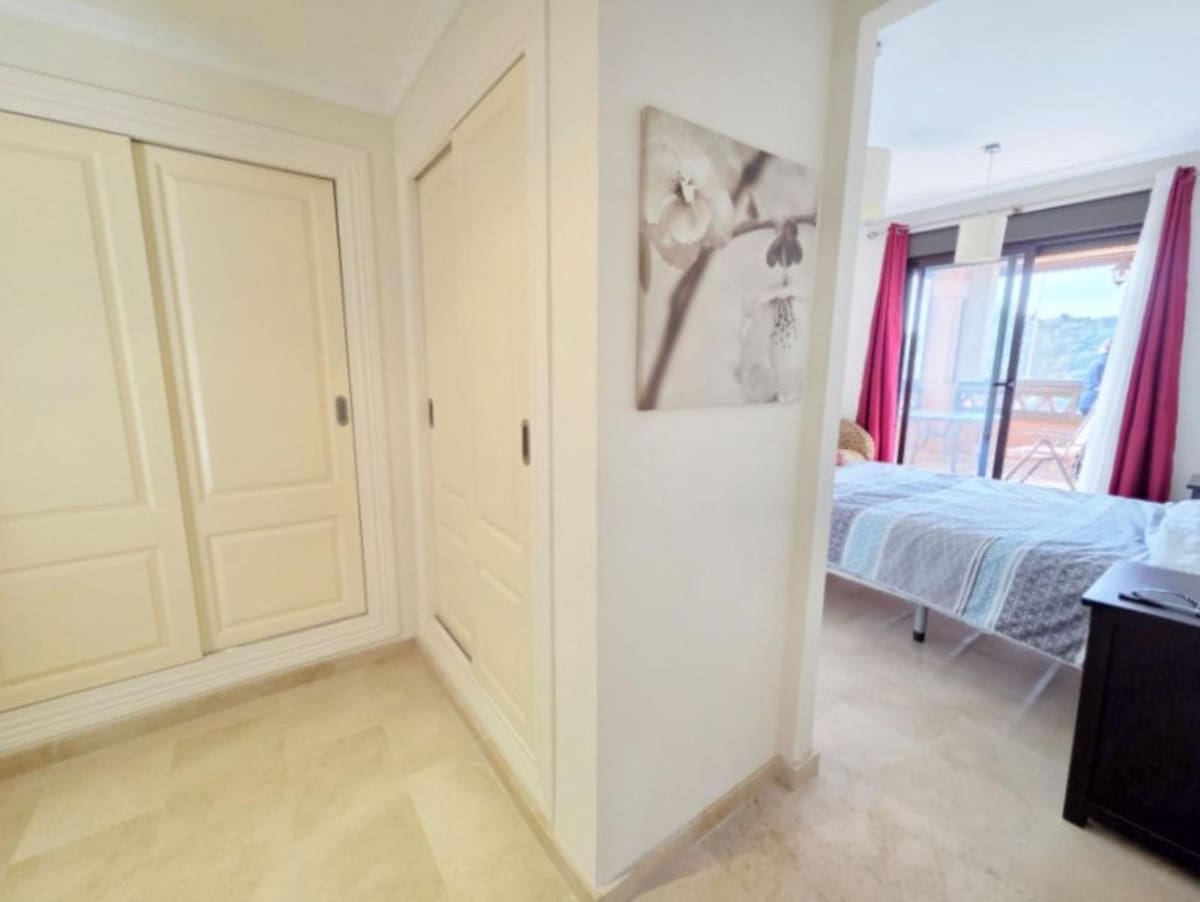 2 makuuhuone Huoneisto myytävänä paikassa Casares mukana uima-altaan 
autotalli - 329 000 € (Ref: 9551999)