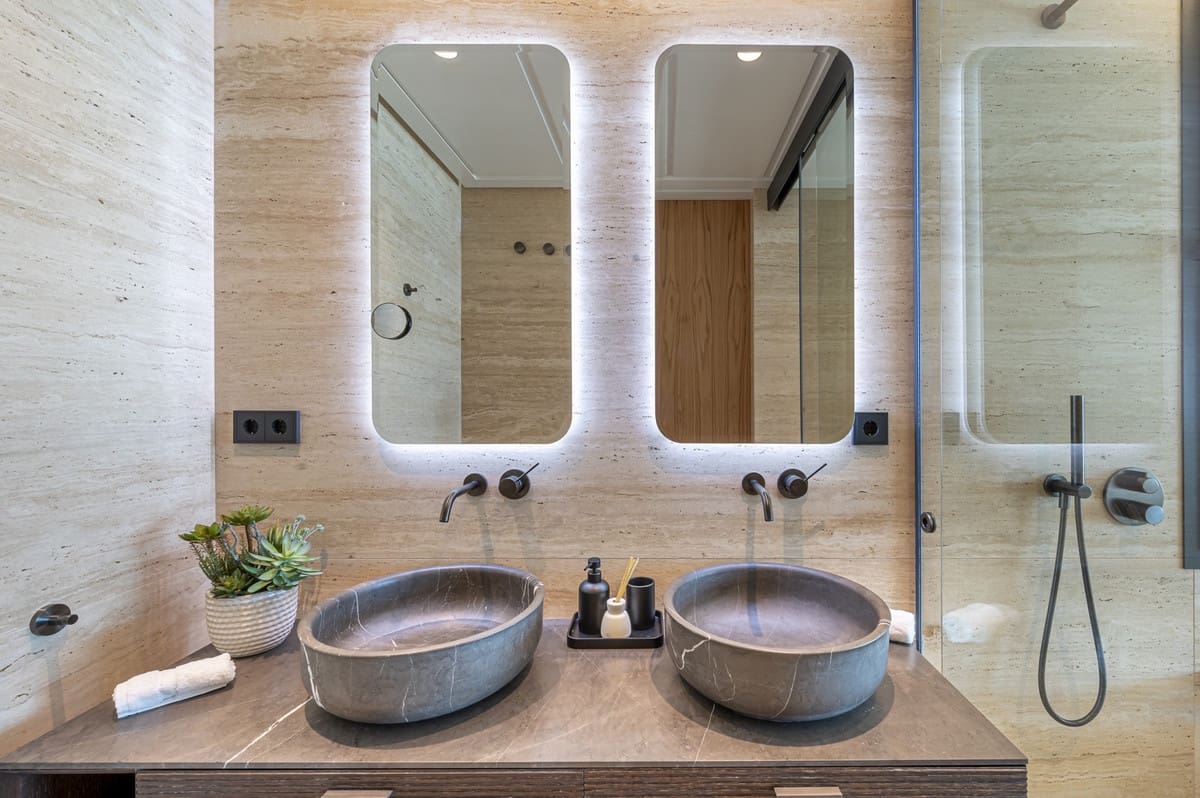 2 makuuhuone Huoneisto myytävänä paikassa Estepona mukana uima-altaan 
autotalli - 2 395 000 € (Ref: 9552251)