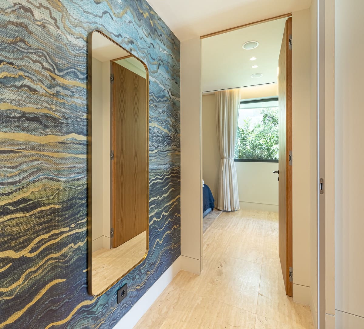 2 makuuhuone Huoneisto myytävänä paikassa Estepona mukana uima-altaan 
autotalli - 2 395 000 € (Ref: 9552251)