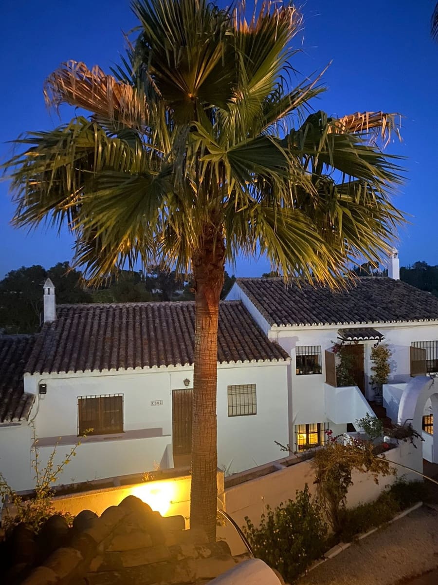 1 soverom Leilighet til salgs i Mijas med svømmebasseng garasje - € 230 000 (Ref: 9552451)